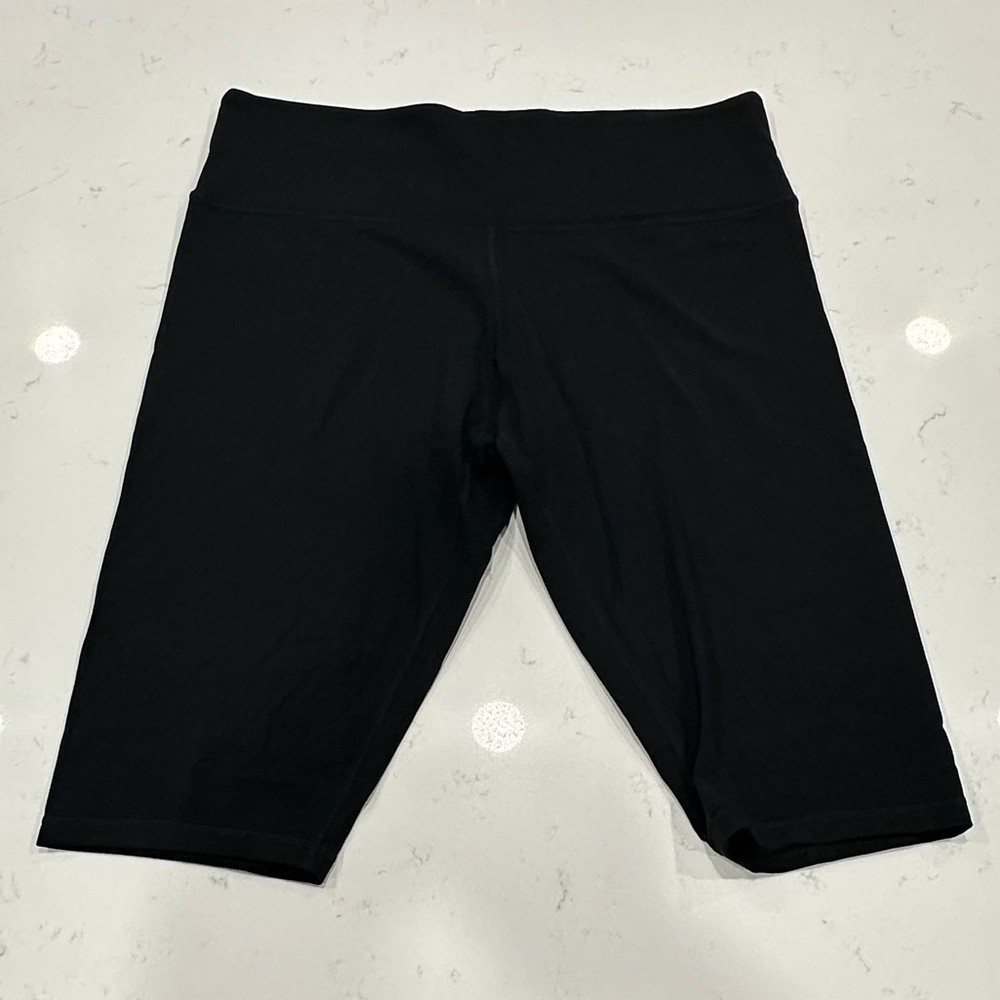 Athleta Elation Crop Yoga Pant